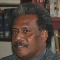 Suva Grammar Principal praises ex students for book donation